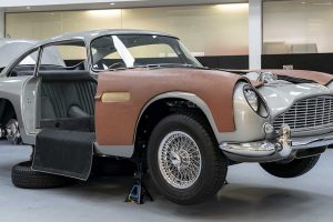 Aston Martin розпочав випуск «бондівського» DB5