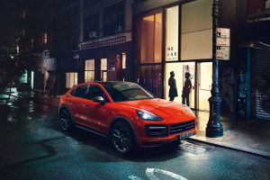 Оголошено українські ціни на новий Porsche Cayenne Coupe