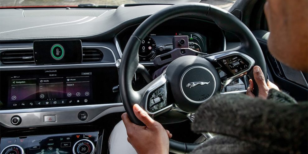 Jaguar Land Rover придумав систему для зняття стресу за кермом