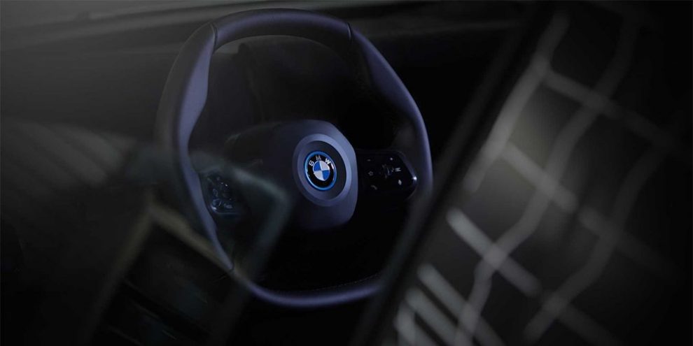 BMW розповіла про інтер'єр свого електричного кросовера