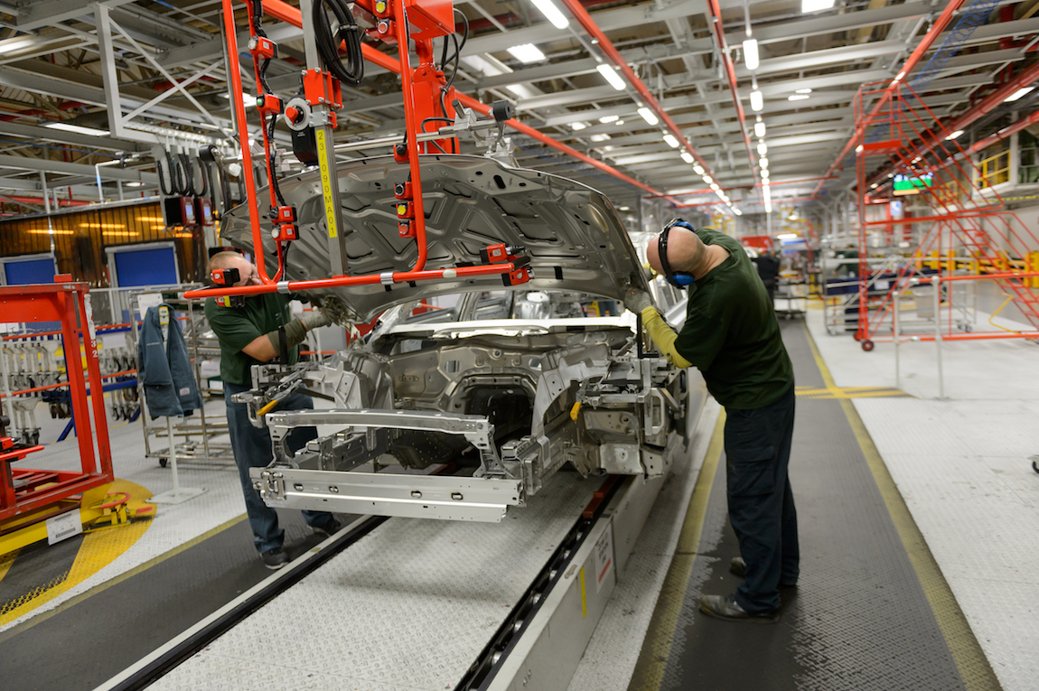 Jaguar Land Rover буде виготовляти новий модельний ряд електромобілів