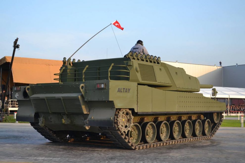 Кулак Ердогана: Що за танк Altay може з'явитися у ЗСУ