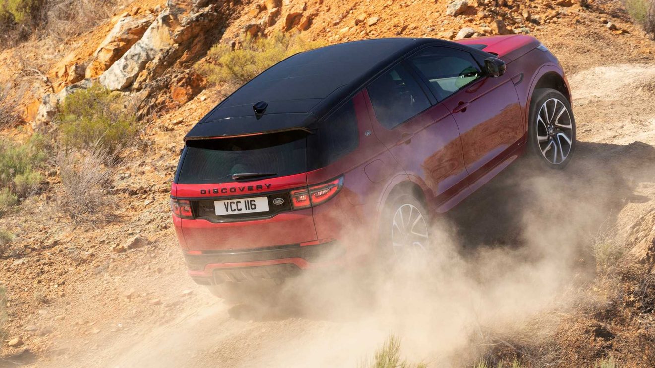 В Україні розпочалися продажі оновленого Land Rover Discovery Sport
