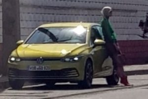 Новий Volkswagen Golf сфотографували без камуфляжу