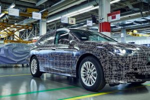 Виробництво прототипів BMW iNext показали на відео