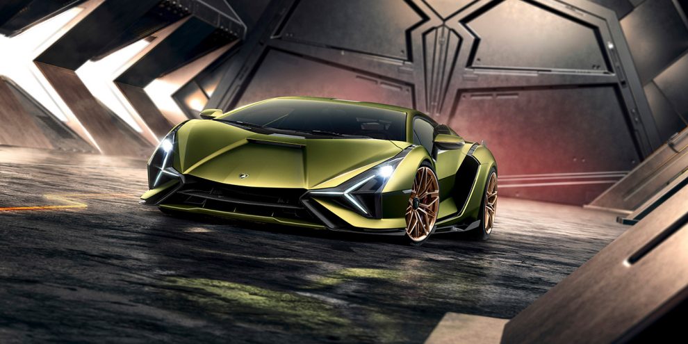 З'явилося зображення першого супергібрида Lamborghini