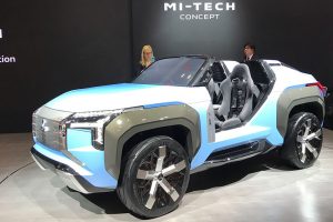 Mitsubishi створив баггі з газовою турбіною і доповненою реальністю