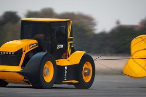 Відео: 1000-потужний трактор потрапив в Книгу рекордів Гіннесса