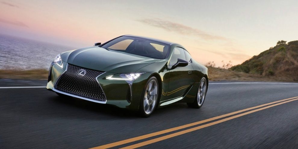 Lexus замінить п'ятилітровий атмосферний мотор новим твін-турбо V8