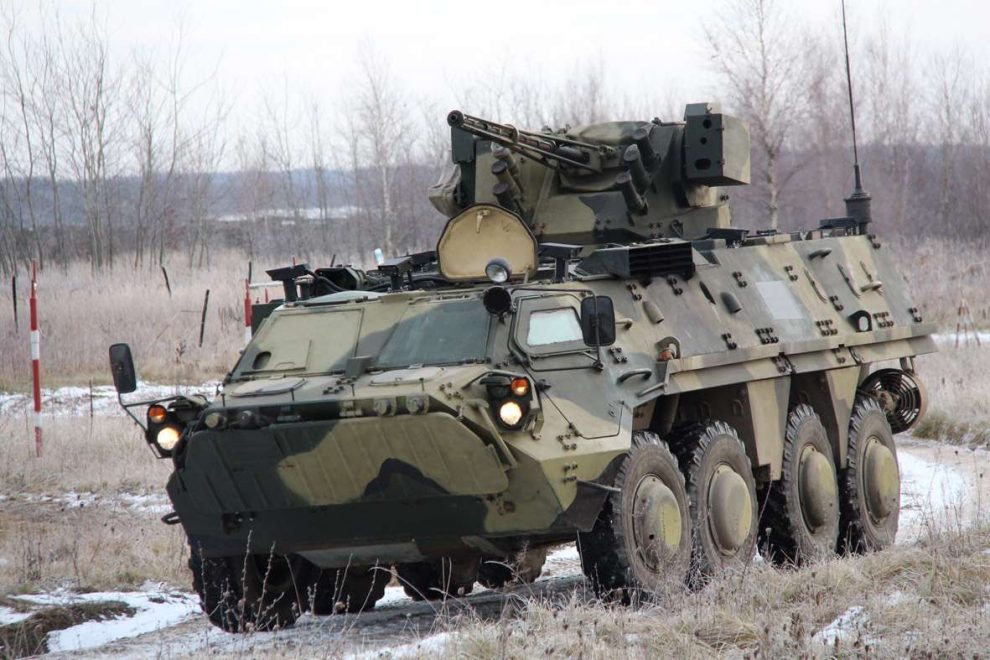 Український БТР-4Е здивував прозорою бронею