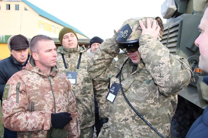 Український БТР-4Е здивував прозорою бронею