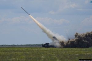 Позитив тижня: Новий український ракетний комплекс буде бити окупантів на відстані понад 200 км