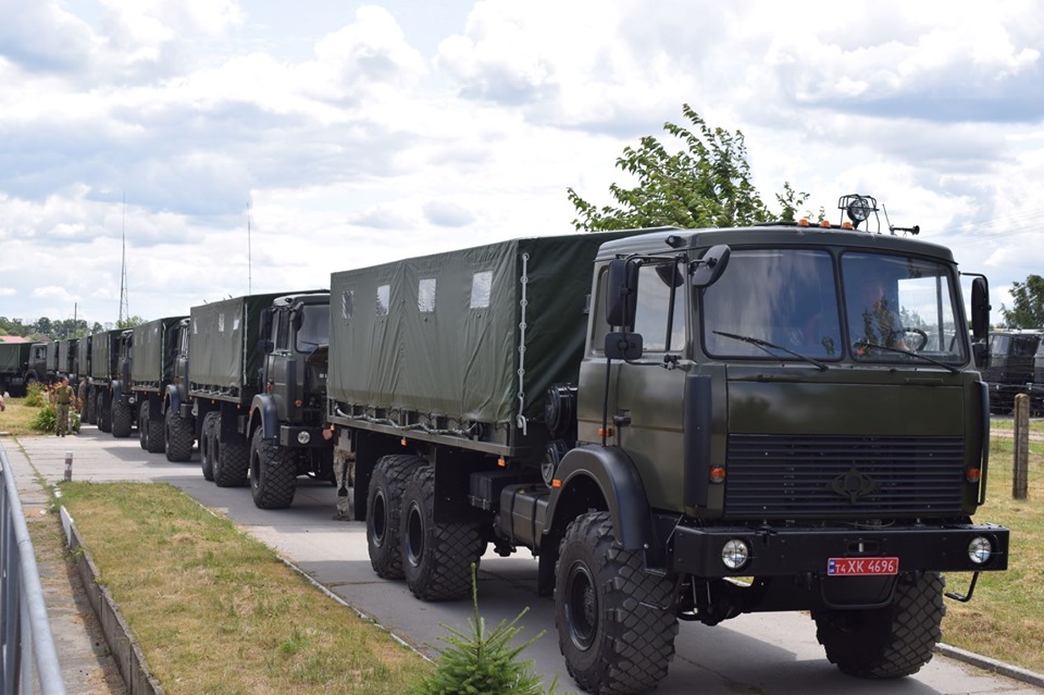Міноборони закупить армійські вантажівки МАЗ майже на 100 млн. грн