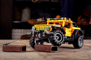 Точну копію позашляховика Jeep Wrangler зібрали з Lego
