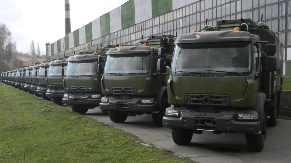 Збройні Сили України отримали нові автомобілі від відомого європейського виробника