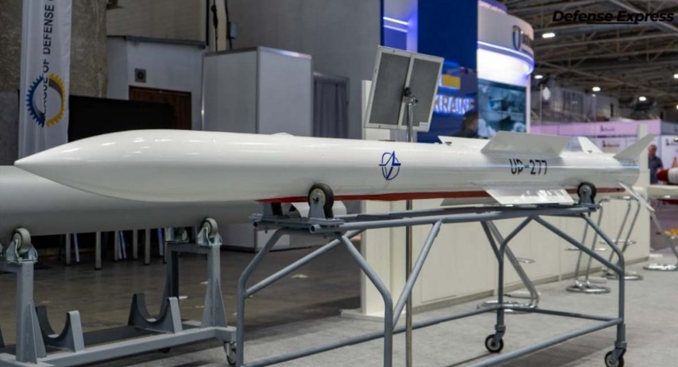 КБ "Луч" розробляє нове покоління авіаційних ракет малої та середньої дальності (фото)