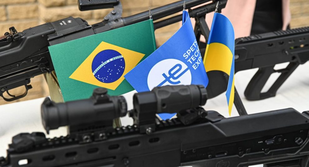 Бразилія знову прицінюється до української зброї (фото)
