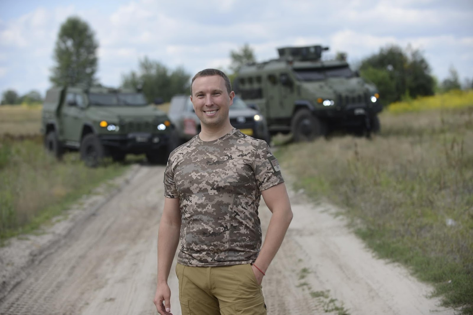Нарешті «Українська бронетехніка» розробили автомобіль для заміни армійських УАЗів
